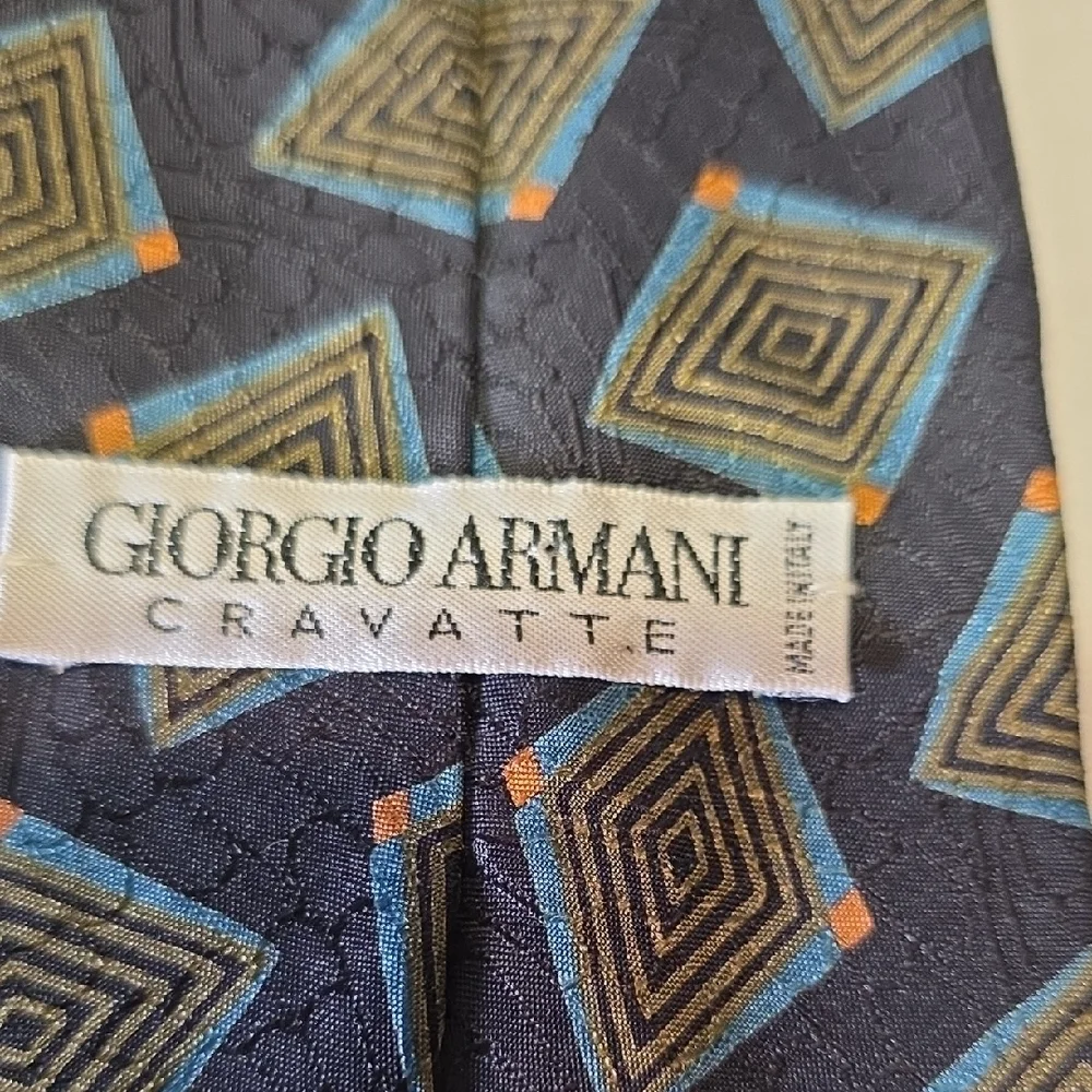 Giorgio‎ Armani Black Blue Gold Diamond Pattern Tie 100% Silk Made In Italy